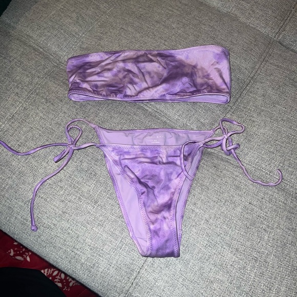 Bikini set - Picture 1 of 1